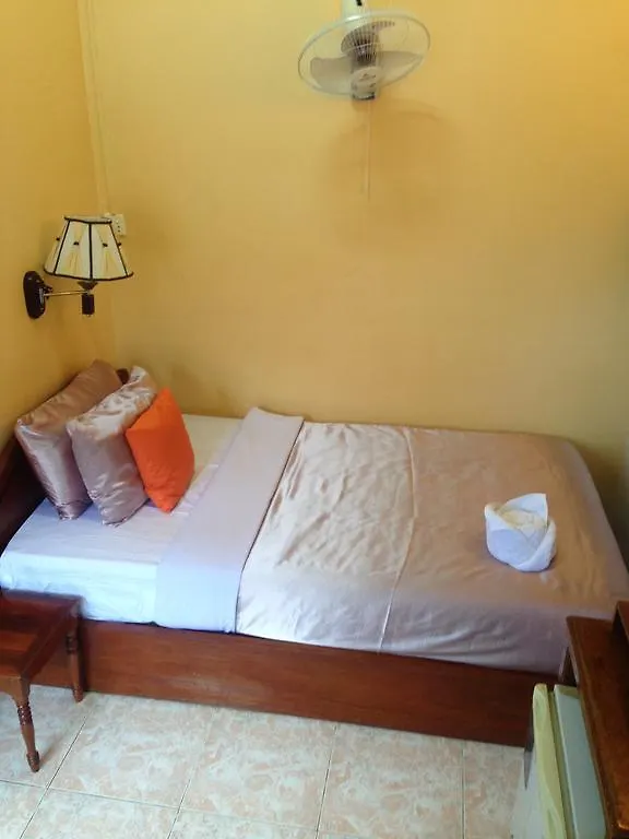The Small Hotel Sihanoukville 2*,